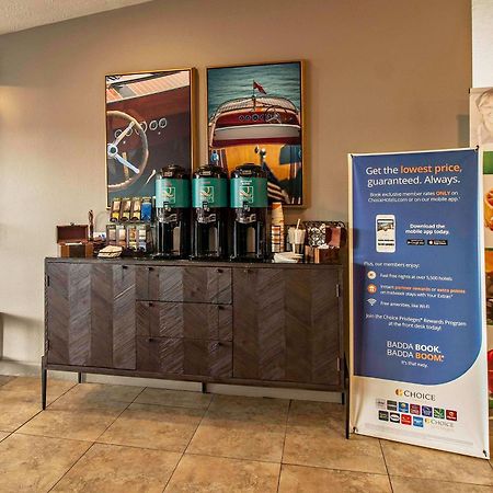 Quality Inn & Suites コー・ダリーン エクステリア 写真